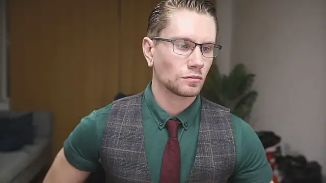 Snapshot of kevin-park chatting on 11/21/25, 02:27 kevin-park online show from 11/21/25, 02:27