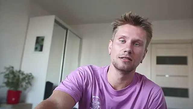 Snapshot of kevin-park chatting on 03/14/26, 02:12 kevin-park online show from 03/14/26, 02:12