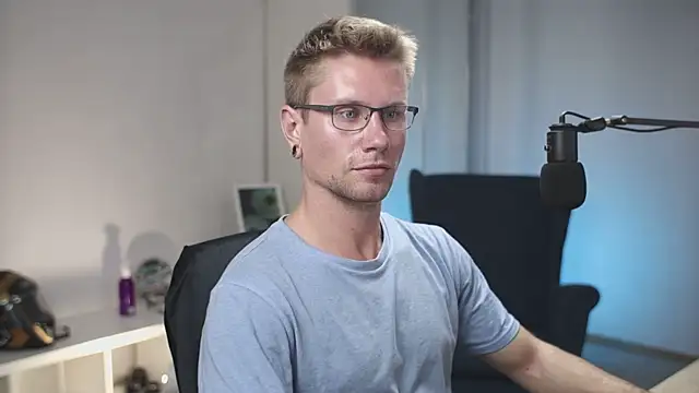 Snapshot of kevin-park chatting on 09/11/25, 03:12 kevin-park online show from 09/11/25, 03:12