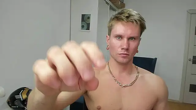 Snapshot of kevin-park chatting on 10/20/25, 12:49 kevin-park online show from 10/20/25, 12:49