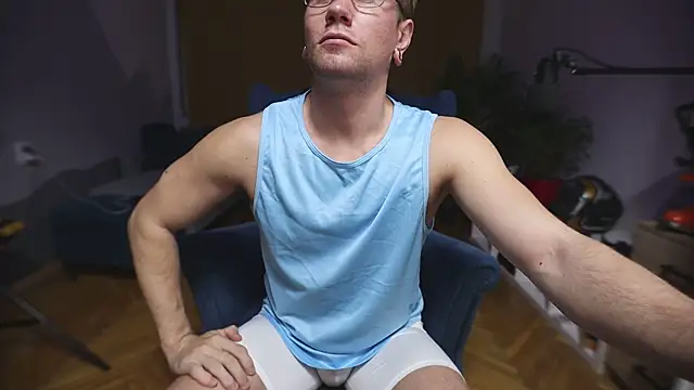 Snapshot of kevin-park chatting on 11/03/25, 03:37 kevin-park online show from 11/03/25, 03:37