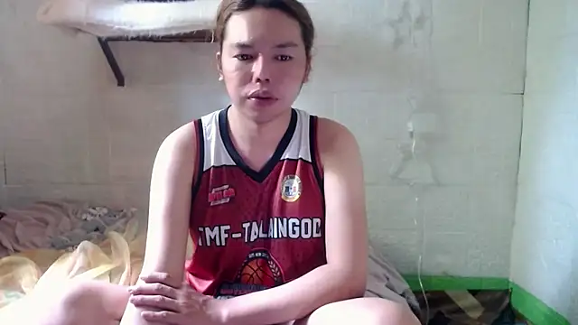 alondra marie23 online show from 11/17/25, 04:16