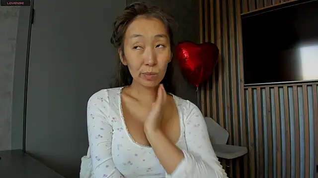 Kimmy sunn online show from 03/06/26, 03:07