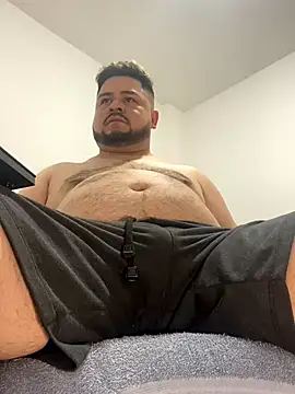 oso dirty  online show from 10/14/25, 06:30