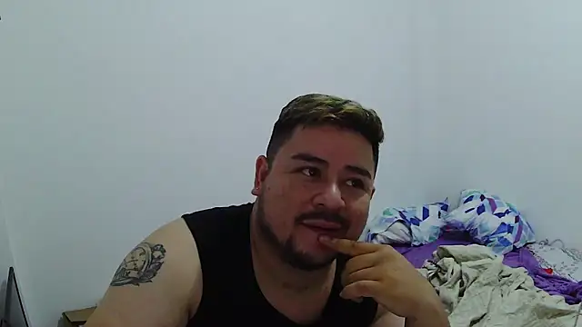 oso dirty  online show from 09/08/25, 04:06