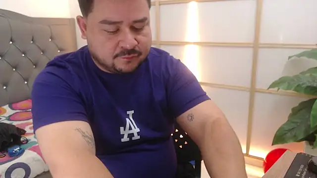 oso dirty  online show from 05/20/26, 05:32