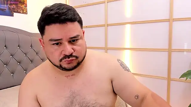 oso dirty  online show from 05/31/26, 06:02