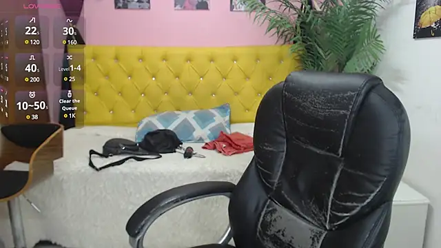 oso dirty  online show from 03/12/25, 05:38