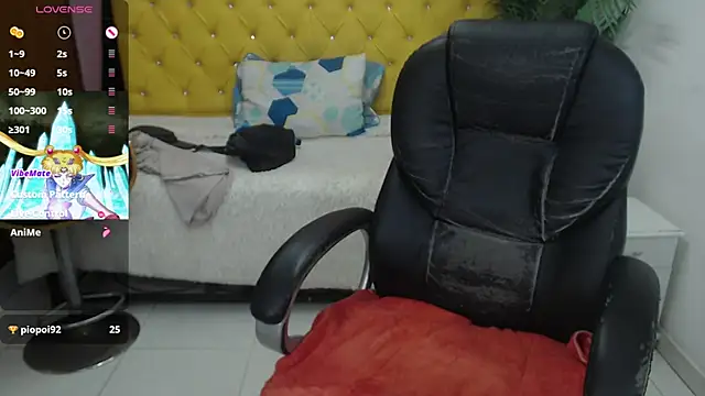 oso dirty  online show from 03/18/25, 05:55