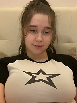 Snapshot of HornyGirlH chatting on 01/30/25, 03:22 HornyGirlH online show from 01/30/25, 03:22