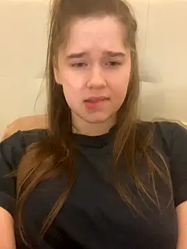 HornyGirlH online show from 10/30/25, 01:26