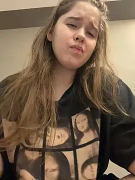 HornyGirlH online show from 03/31/26, 11:18