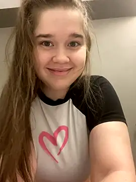 HornyGirlH online show from 12/21/25, 01:08