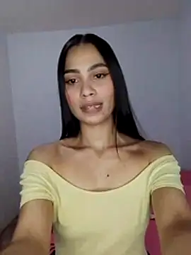 Snapshot of iamemmablake chatting on 07/25/26, 06:21 iamemmablake online show from 07/25/26, 06:21
