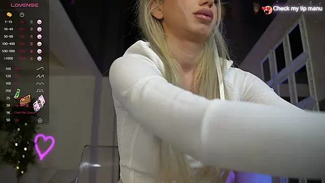 LisaAkira online show from 02/13/26, 07:30