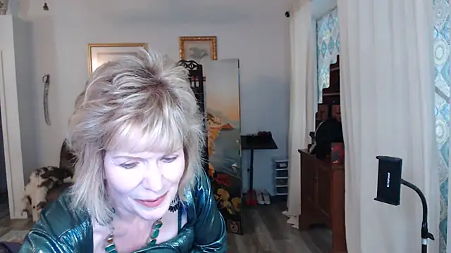 SindeeDix online show from 05/04/26, 01:14