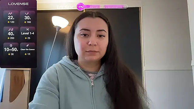 ariahastings942 online show from 11/21/25, 07:57