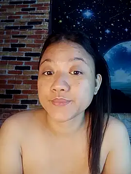 Urchanel online show from 04/11/26, 10:35