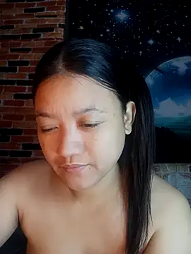 Urchanel online show from 04/03/26, 11:00