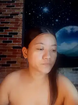 Urchanel online show from 04/23/26, 01:35