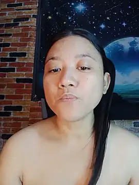 Urchanel online show from 05/10/26, 03:54