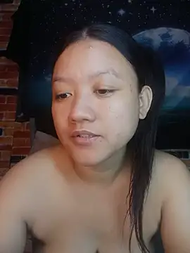 Snapshot of Urchanel chatting on 06/05/26, 10:26 Urchanel online show from 06/05/26, 10:26