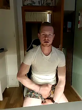 Playbunniboy online show from 04/12/26, 07:17