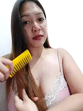 Snapshot of MissKitty31 chatting on 02/28/25, 04:54 MissKitty31 online show from 02/28/25, 04:54