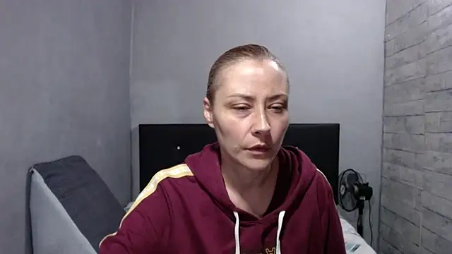 cataanderson  online show from 04/07/26, 10:50