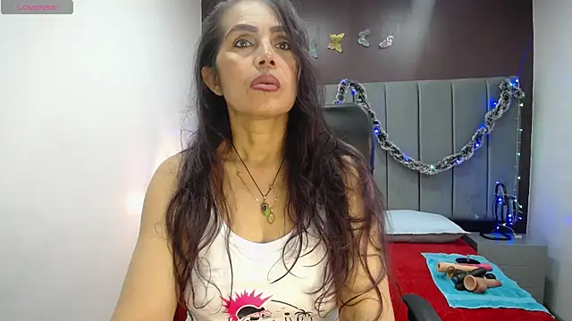 moxa hot online show from 12/22/25, 03:23