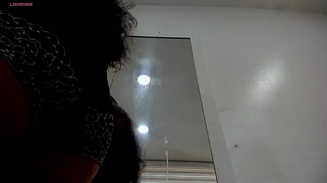 Snapshot of moxa_hot chatting on 09/26/25, 01:51 moxa hot online show from 09/26/25, 01:51