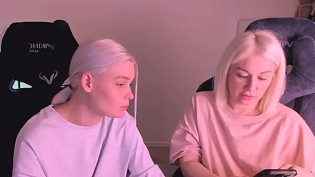 hotblonds online show from 01/27/25, 05:26