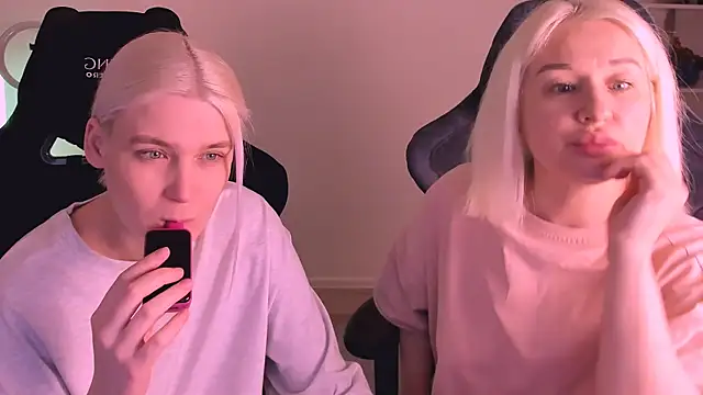 hotblonds online show from 01/27/25, 02:24