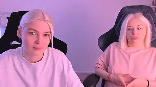 hotblonds online show from 01/26/25, 07:32