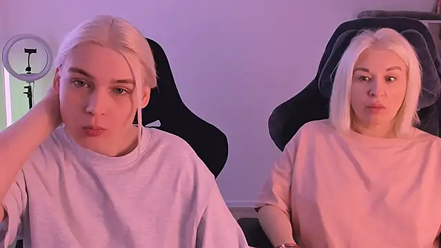 hotblonds online show from 01/21/25, 11:24