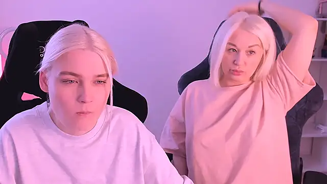 hotblonds online show from 01/23/25, 09:39