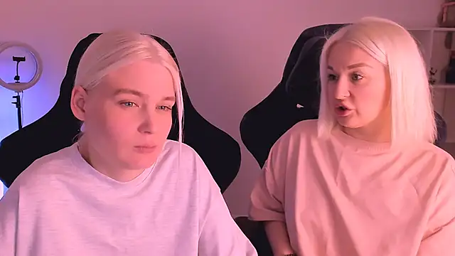 hotblonds online show from 01/20/25, 06:21