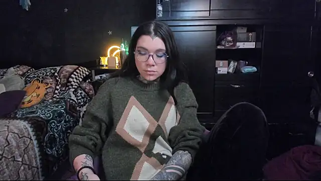 Snapshot of Lilmarieee chatting on 02/21/25, 10:26 Lilmarieee online show from 02/21/25, 10:26