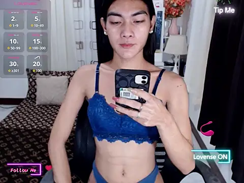 LAVIDALENATS online show from 11/24/25, 03:34