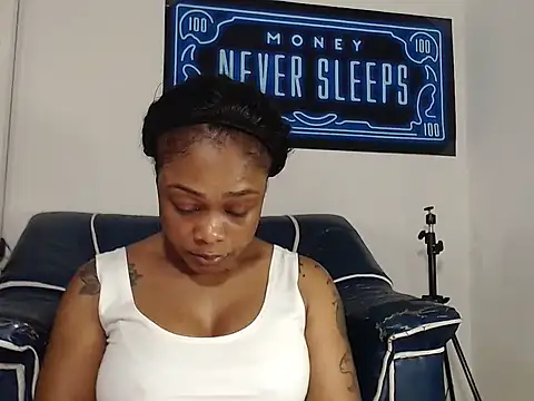 alexiaao9 online show from 05/07/26, 03:33