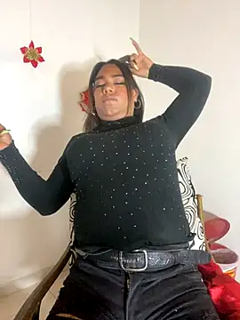 Snapshot of NatiBrunet chatting on 12/22/25, 03:39 NatiBrunet online show from 12/22/25, 03:39