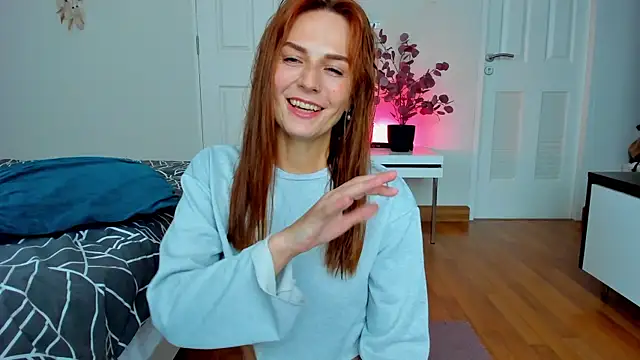 BritneyHall online show from 02/27/25, 08:56