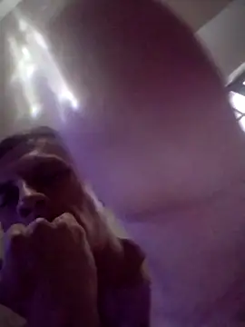 landy20cm online show from 03/16/26, 03:37