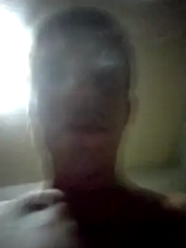 Snapshot of landy20cm chatting on 05/11/26, 10:38 landy20cm online show from 05/11/26, 10:38