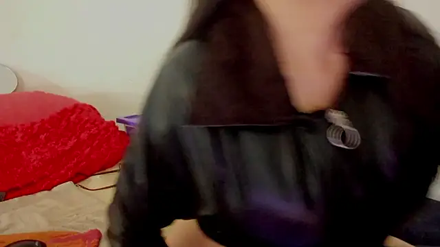 Snapshot of Conny_hot3 chatting on 03/05/26, 11:21 Conny hot3 online show from 03/05/26, 11:21