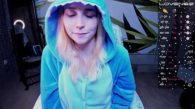 fleximona online show from 10/19/25, 08:44