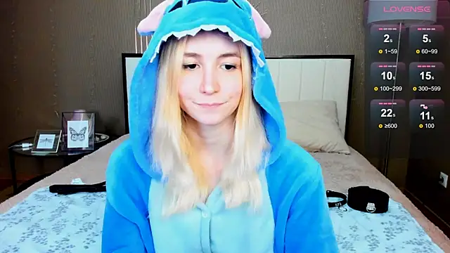 fleximona online show from 10/25/25, 10:03