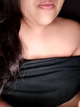 Annerae online show from 09/18/25, 05:05