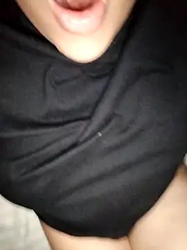 Annerae online show from 03/25/26, 02:38