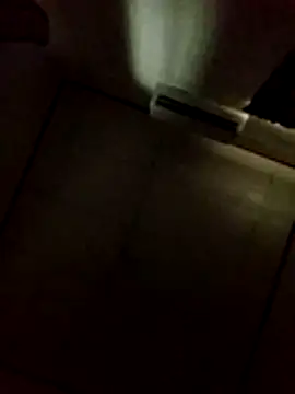 Annerae online show from 11/18/25, 09:34